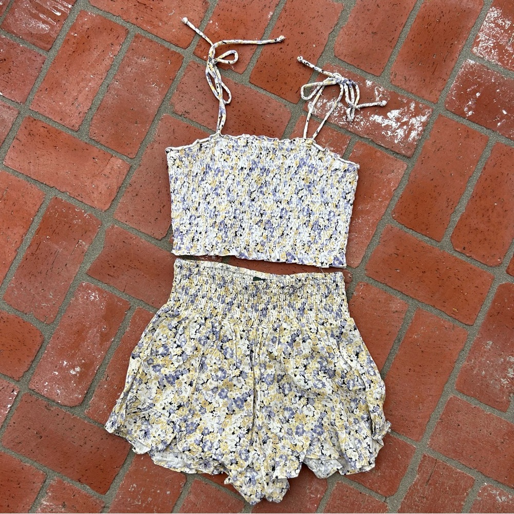 Wild Fable High Waist Yellow and Purple Shorts